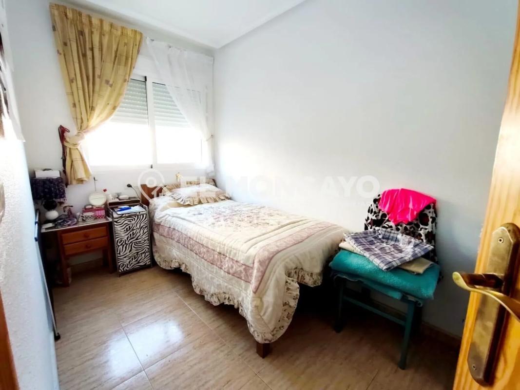 Venta de piso en Calle Región de Murcia, Formentera del Segura
photo 2