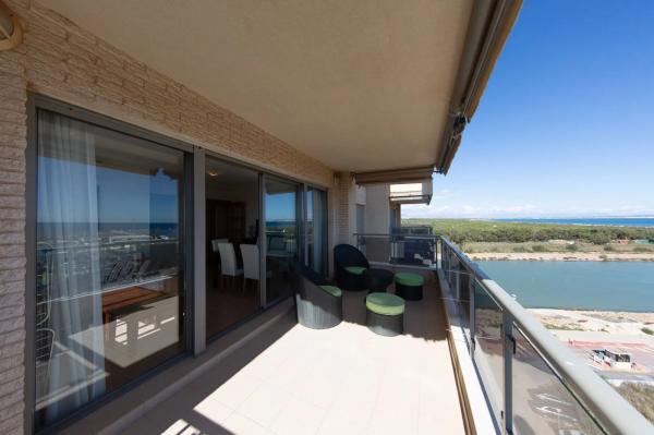 Piso en venta en Puerto Deportivo, Guardamar del Segura
thumbnail 2