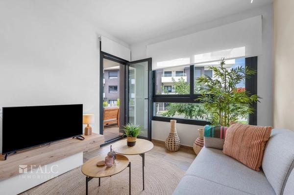 Квартира на продажу на  Barrio Villamartín-Las Filipinas, Ориуэла photo 1