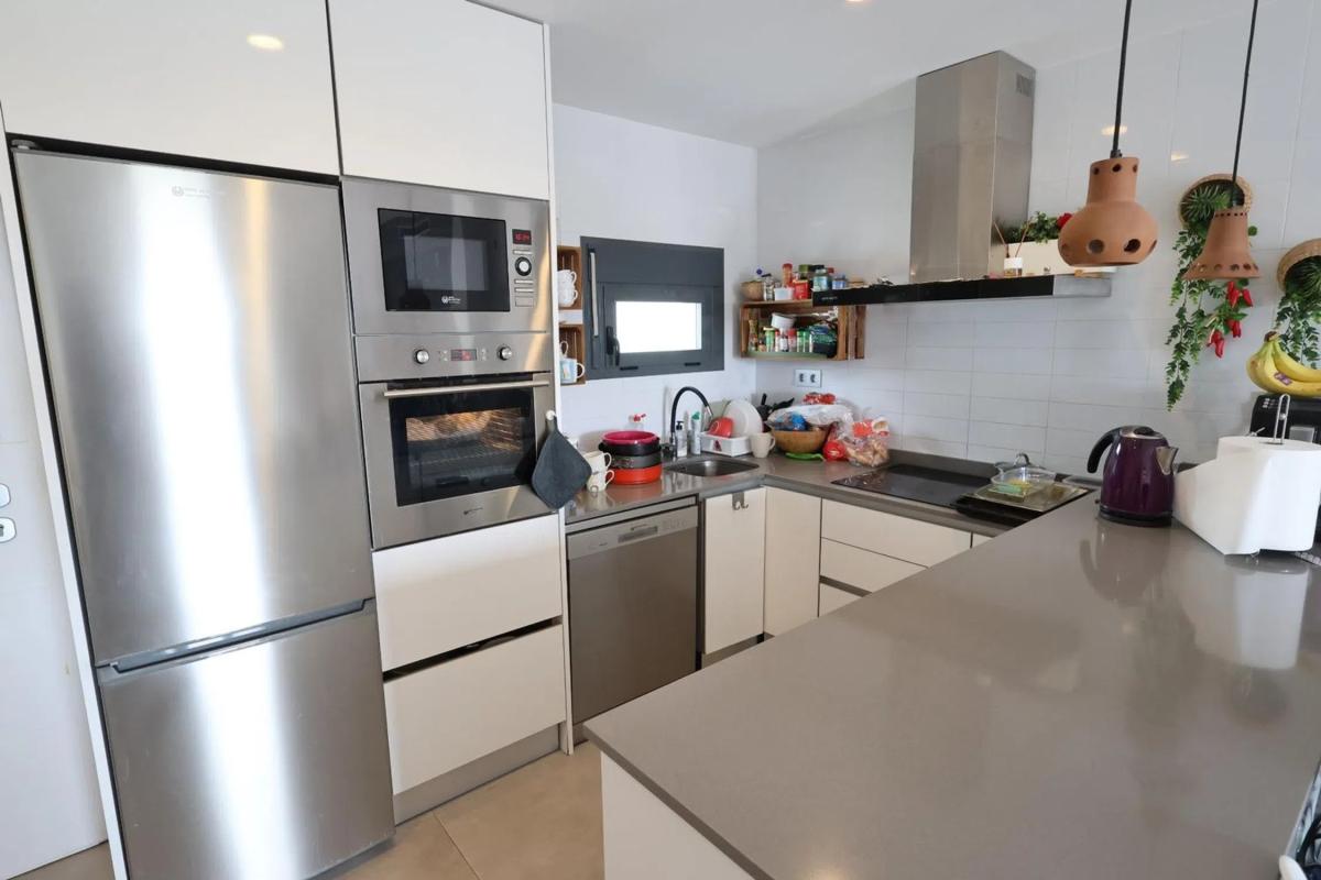 Продажа квартиры на Zona Pueblo, Пилар де ла Орадада
photo 3