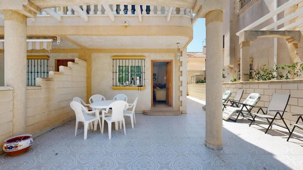 Недвижимость на продажу и в аренду в Испании photo 1