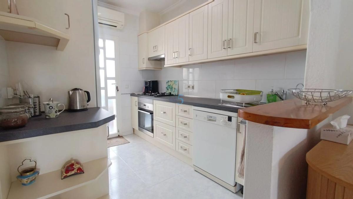 Продажа квартиры на Ciudad Quesada, Рохалес
photo 1