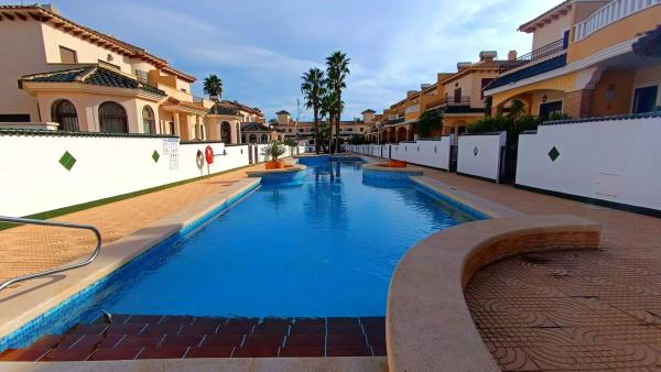 Chalet pareado photo 4