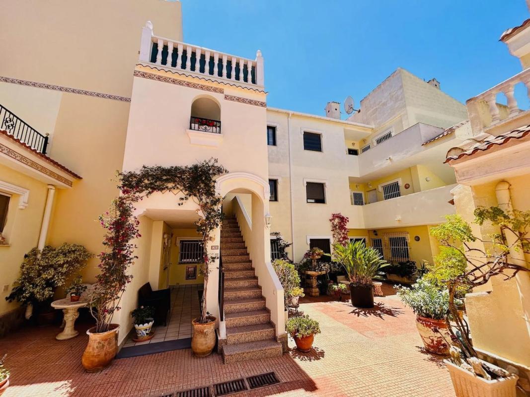 Продажа квартиры на Calle Costa Azahar s/n, Рохалес
photo 2