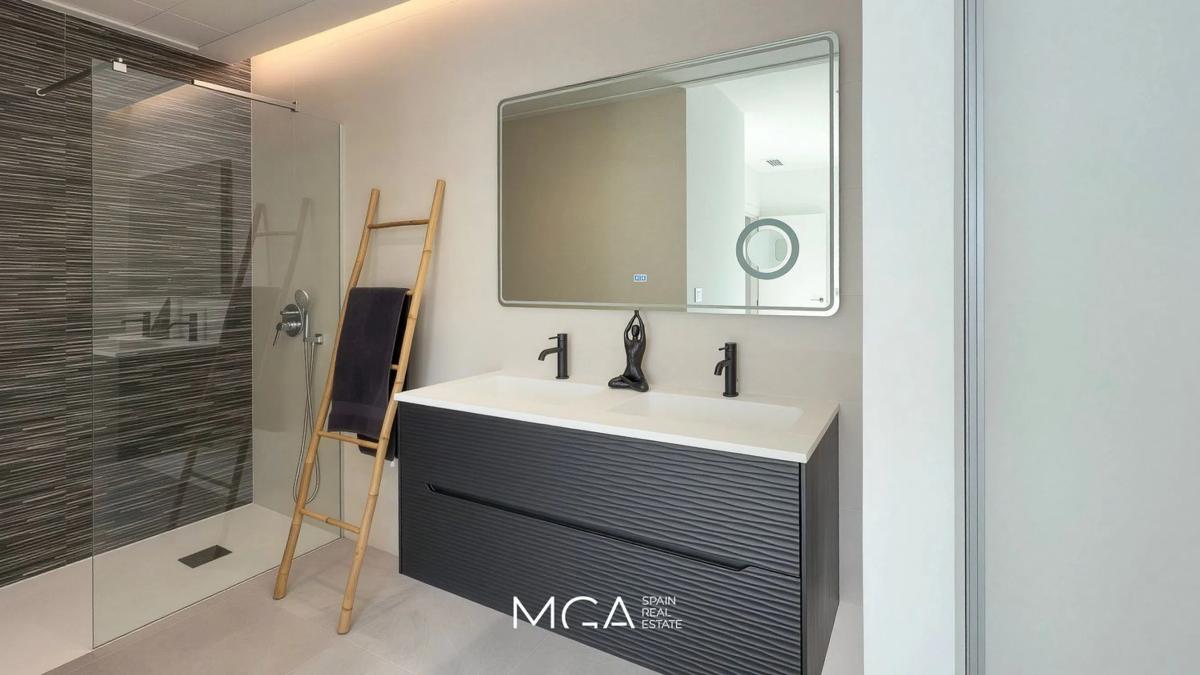 Sale of independent chalet in Calle Miguel Hernandez, San Fulgencio
 photo 4
