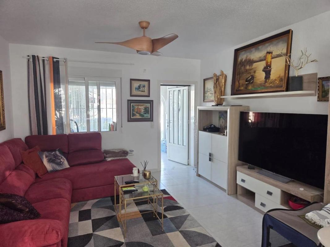 Properties for sale and rent in Spain photo 2
