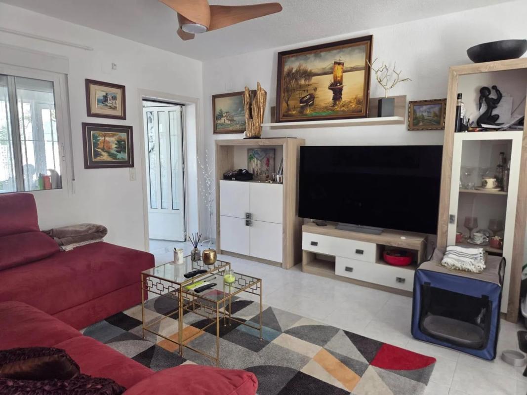 Properties for sale and rent in Spain photo 4