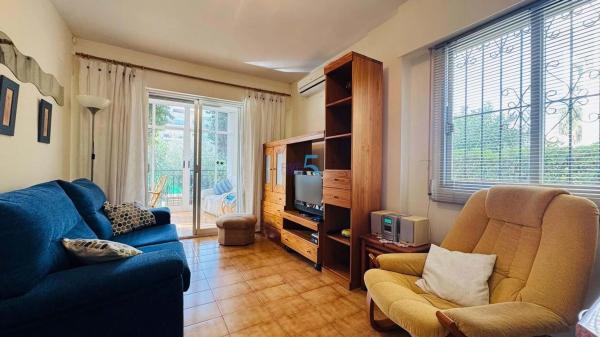 Piso en venta en Barrio La Veleta, Torrevieja
 photo 1