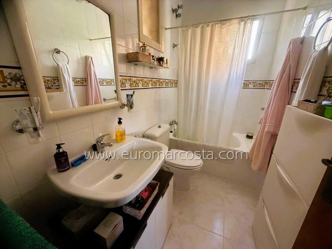 Venta de estudio en Avenida Bélgica, Torrevieja photo 5
