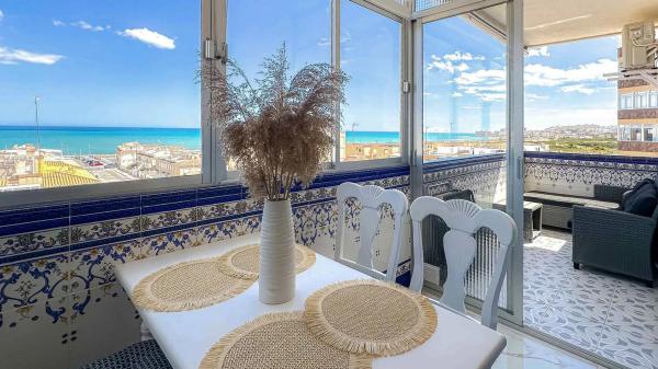 Apartment for sale in  Barrio La Siesta - El Salado - Torreta, Torrevieja photo 4
