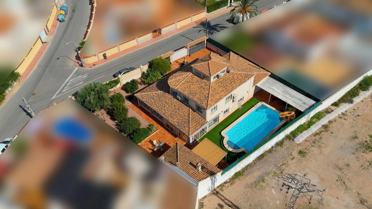 Properties for sale and rent in Spain photo 1