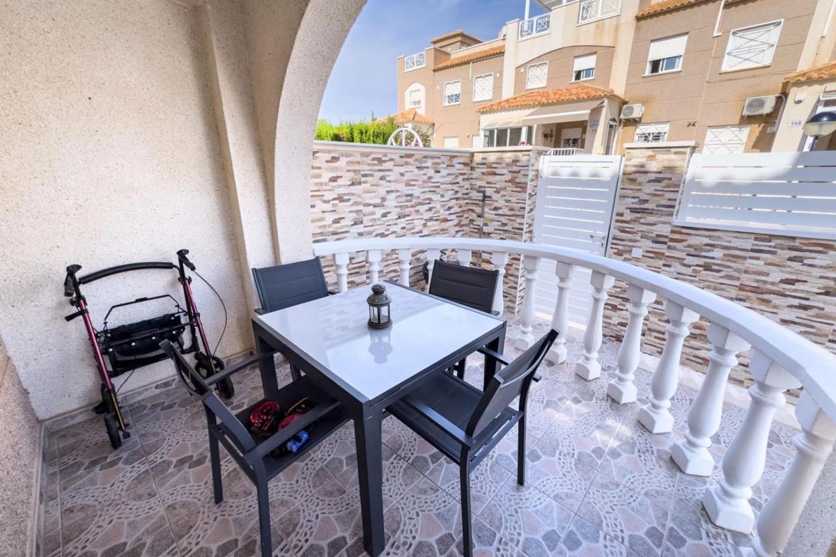 Properties for sale and rent in Spain photo 3