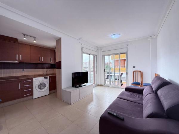 Venta de piso en Calle Pleamar, Torrevieja
 photo 1