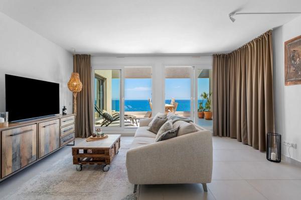 Apartment for sale in  Calle del Tornado, 1, Torrevieja photo 1