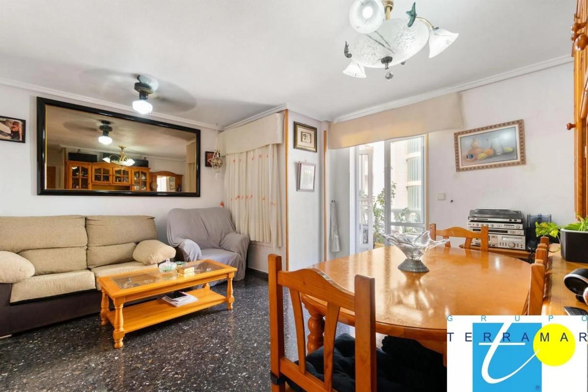 Sale of apartment in Calle Arrecife, 4, Torrevieja
 photo 2