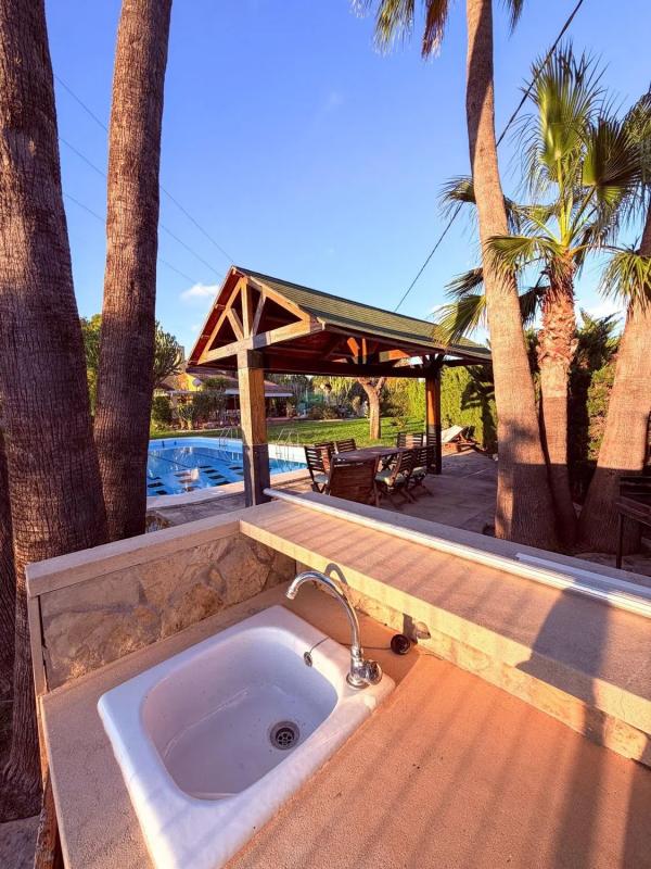 Properties for sale and rent in Spain photo 2
