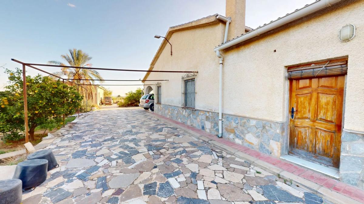 Properties for sale and rent in Spain photo 5