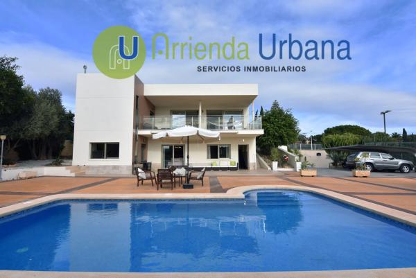 Independent chalet for sale in Calle Pego, Elche / Elx
 photo 4