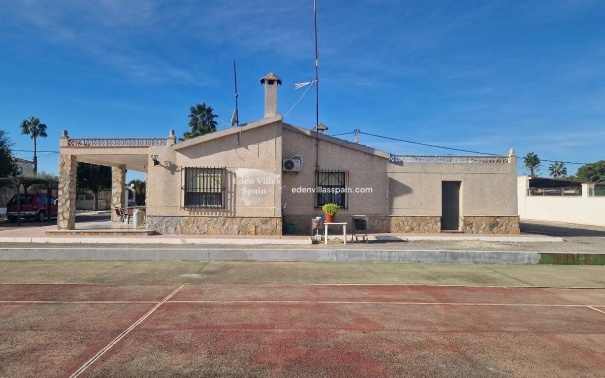 Properties for sale and rent in Spain photo 5