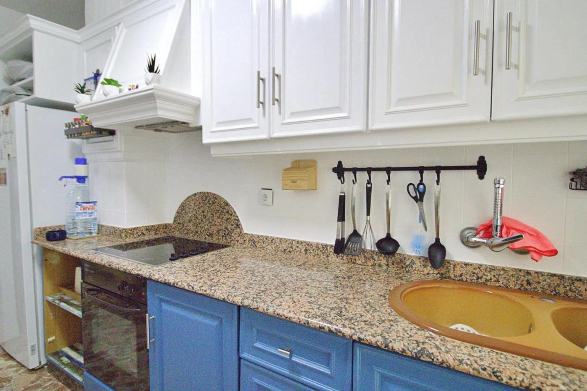 Venta de piso en Barrio San Crispín, Elche / Elx
photo 3
