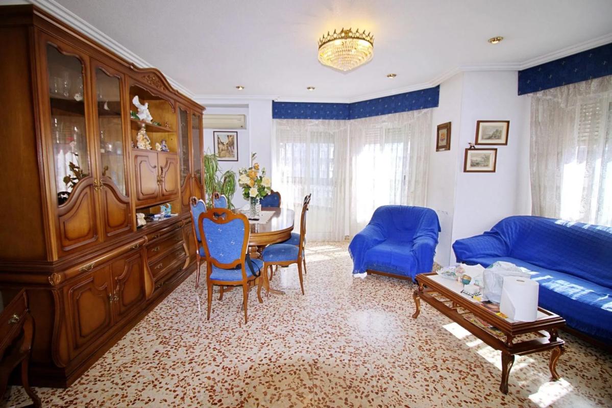 Venta de piso en Barrio Pont Nou-Corazón de Jesús, Elche / Elx
 photo 2