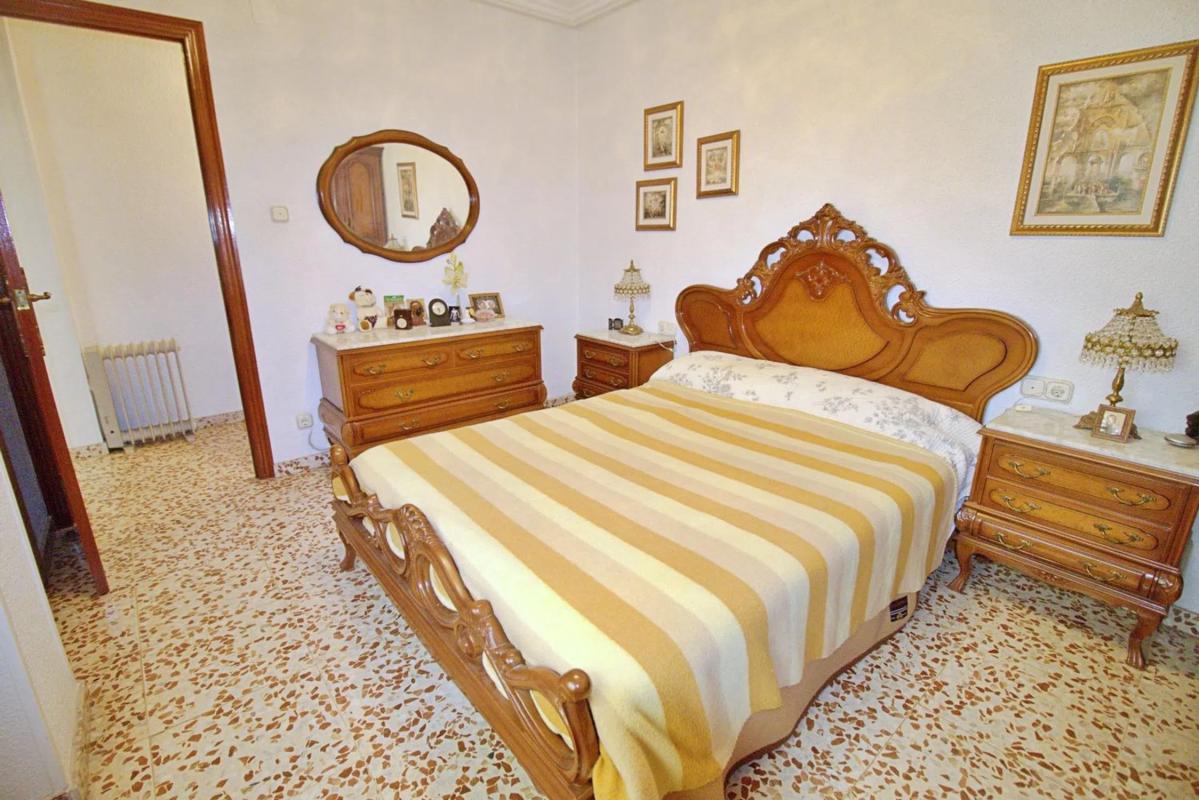 Venta de piso en Barrio Pont Nou-Corazón de Jesús, Elche / Elx
 photo 3