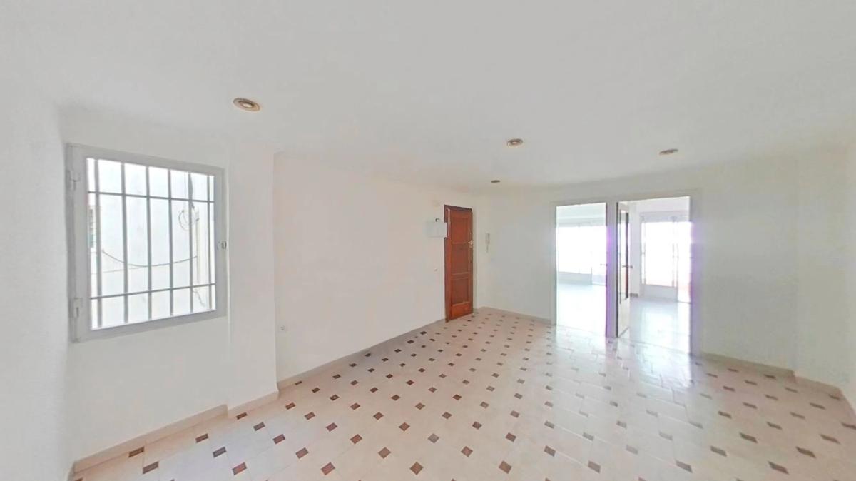 Venta de piso en Barrio Carrús Este, Elche / Elx
photo 2