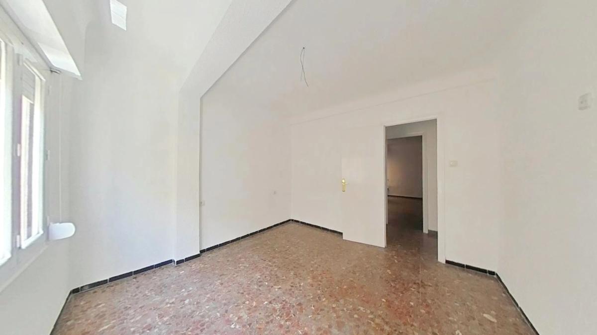 Venta de piso en Barrio Centro, Elche / Elx
photo 4