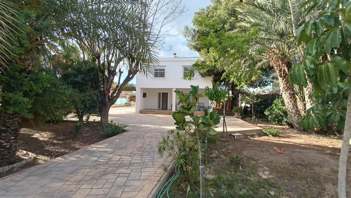 Properties for sale and rent in Spain photo 4