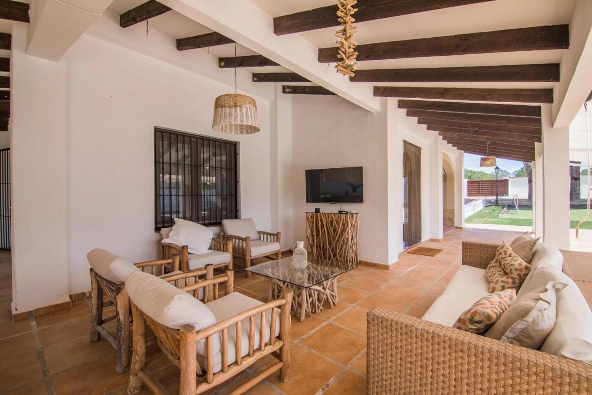Properties for sale and rent in Spain photo 5
