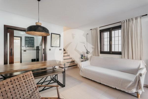 Chalet pareado photo 1