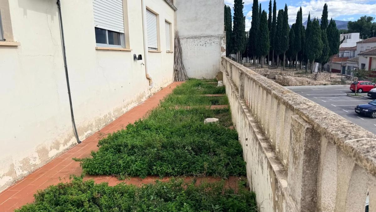 Properties for sale and rent in Spain photo 2