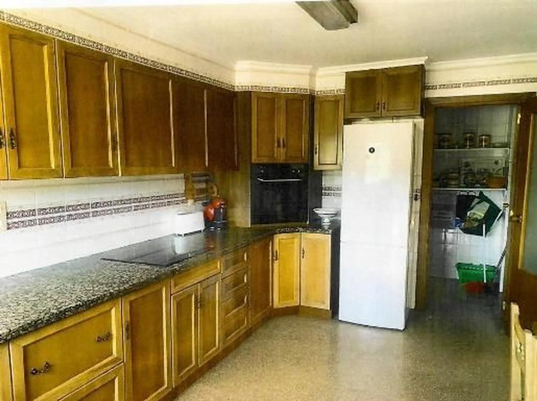 Properties for sale and rent in Spain photo 5