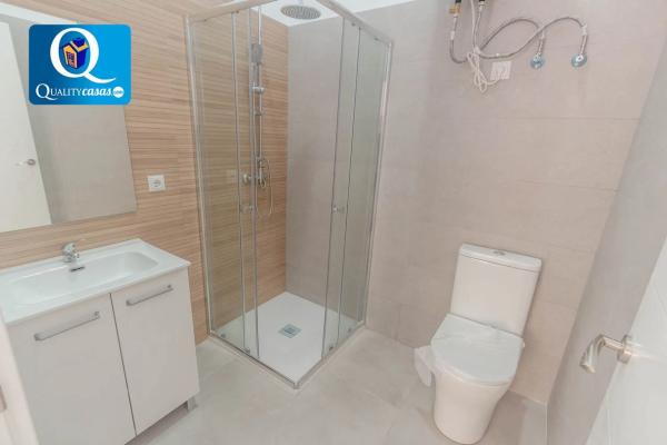 Квартира на продажу на Barrio La Florida, Аликанте / Алакант photo 1