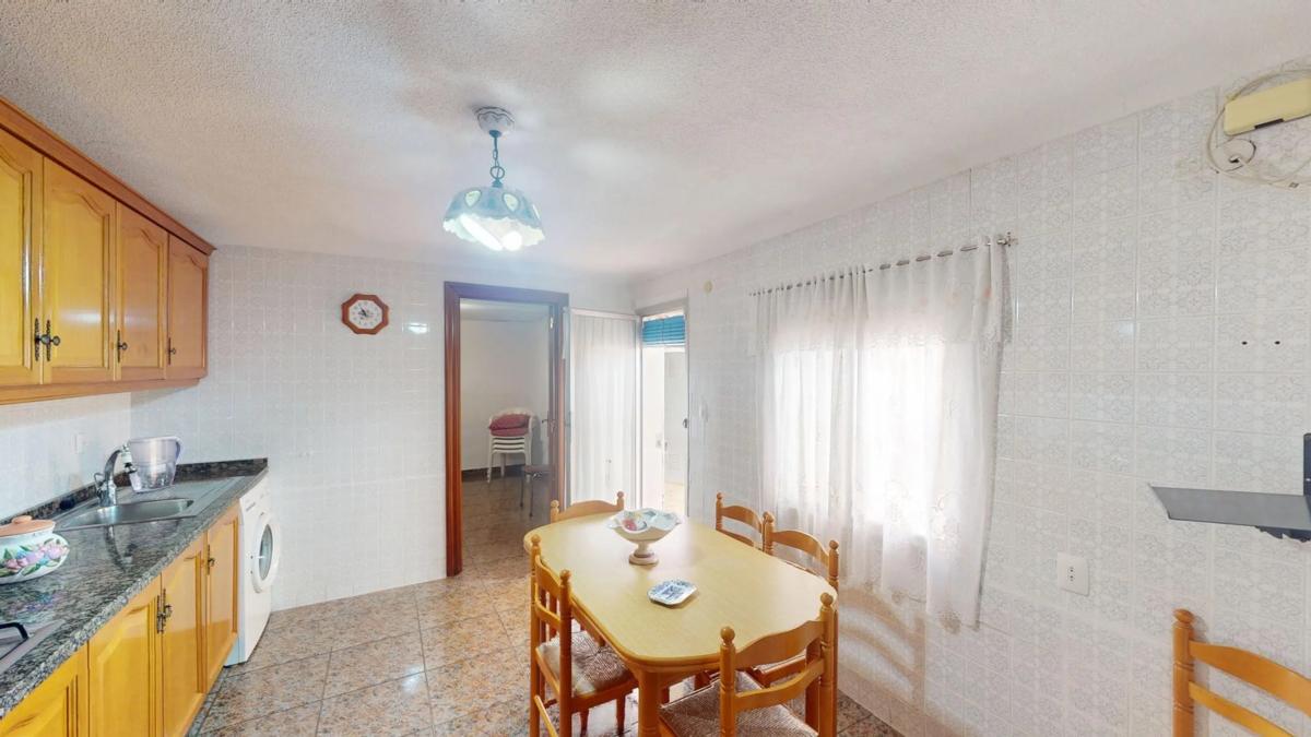 Venta de piso en Barrio Ciudad de Asís, Alicante / Alacant
photo 5