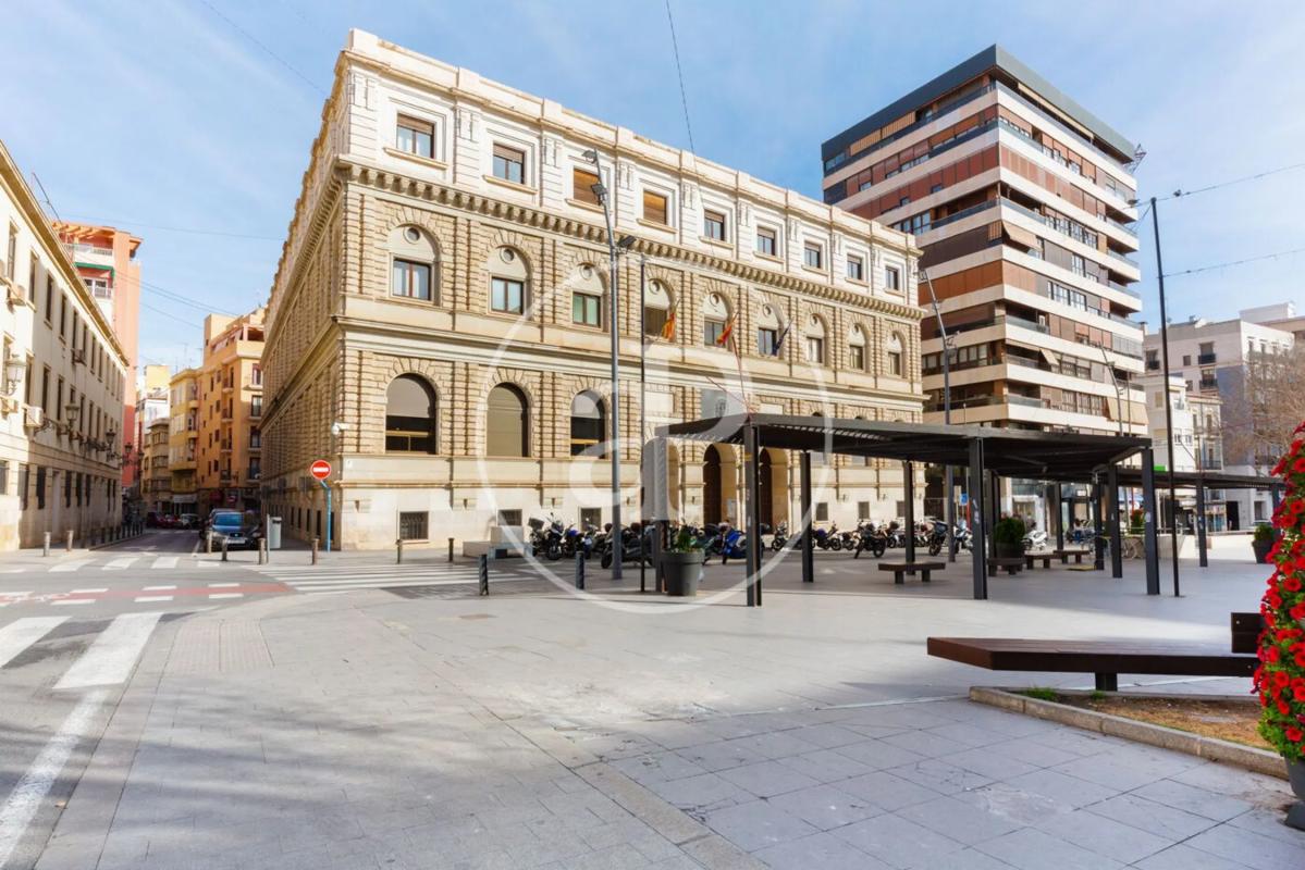 Продажа квартиры на Avenida General Marvá, Аликанте / Алакант
photo 4