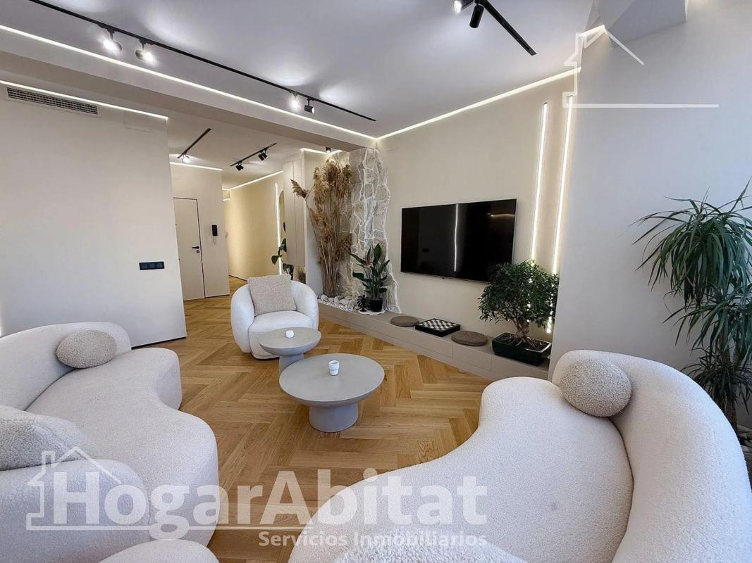 Продажа квартиры на Calle Susana Llaneras, Аликанте / Алакант
photo 3