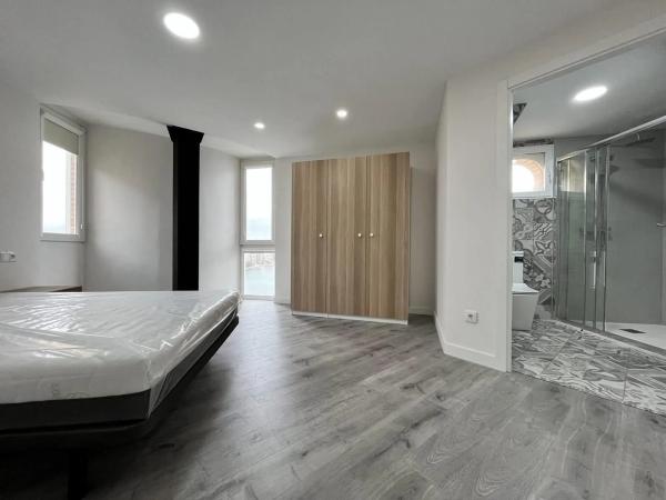 Apartment for sale in  Calle Sol Naixent, Alicante photo 4