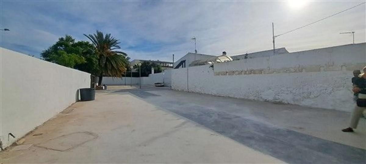 Properties for sale and rent in Spain photo 5