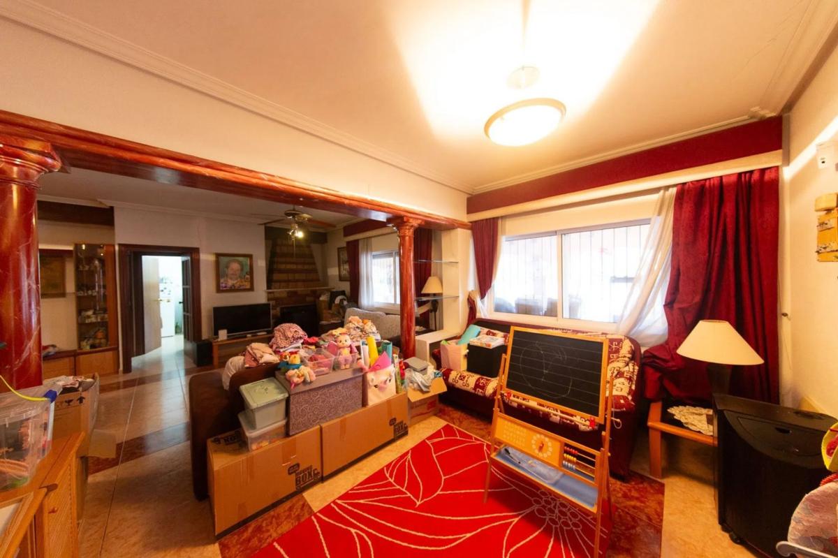 Properties for sale and rent in Spain photo 3