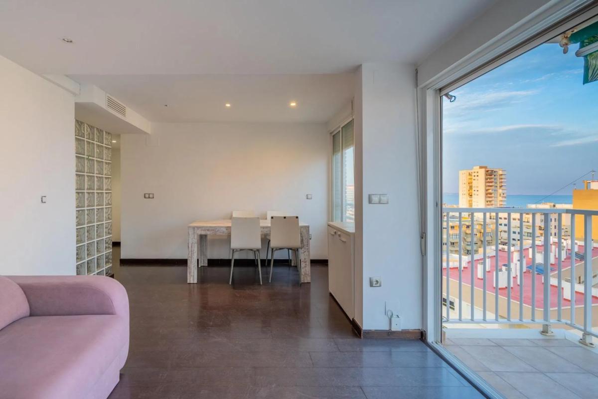Sale of apartment in Playa Muchavista, El Campello
photo 3
