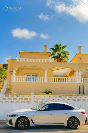 Chalet independiente en venta en Calle de Torrevella, Campello, El
thumbnail 1