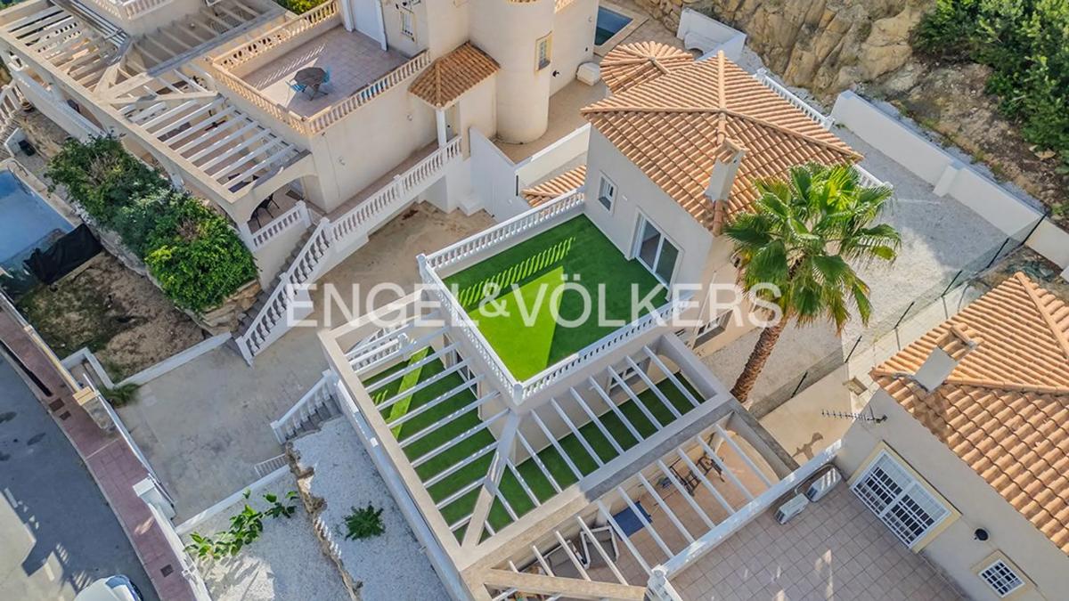 Propiedades en venta y alquiler en España photo 5