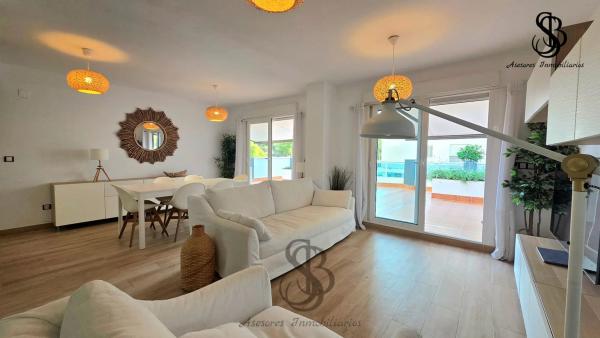 Piso en venta en Calle Montnegre, Campello, El
 photo 2