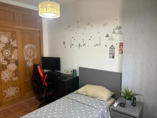 Chalet adosado photo 2