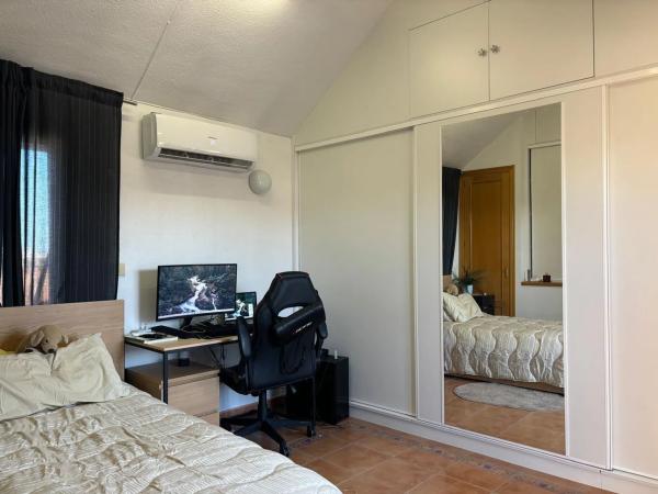 Chalet adosado photo 3