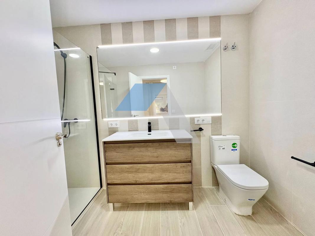 Недвижимость на продажу и в аренду в Испании photo 2