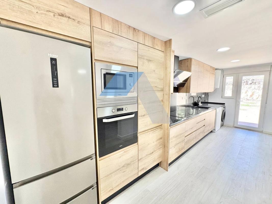 Недвижимость на продажу и в аренду в Испании photo 3