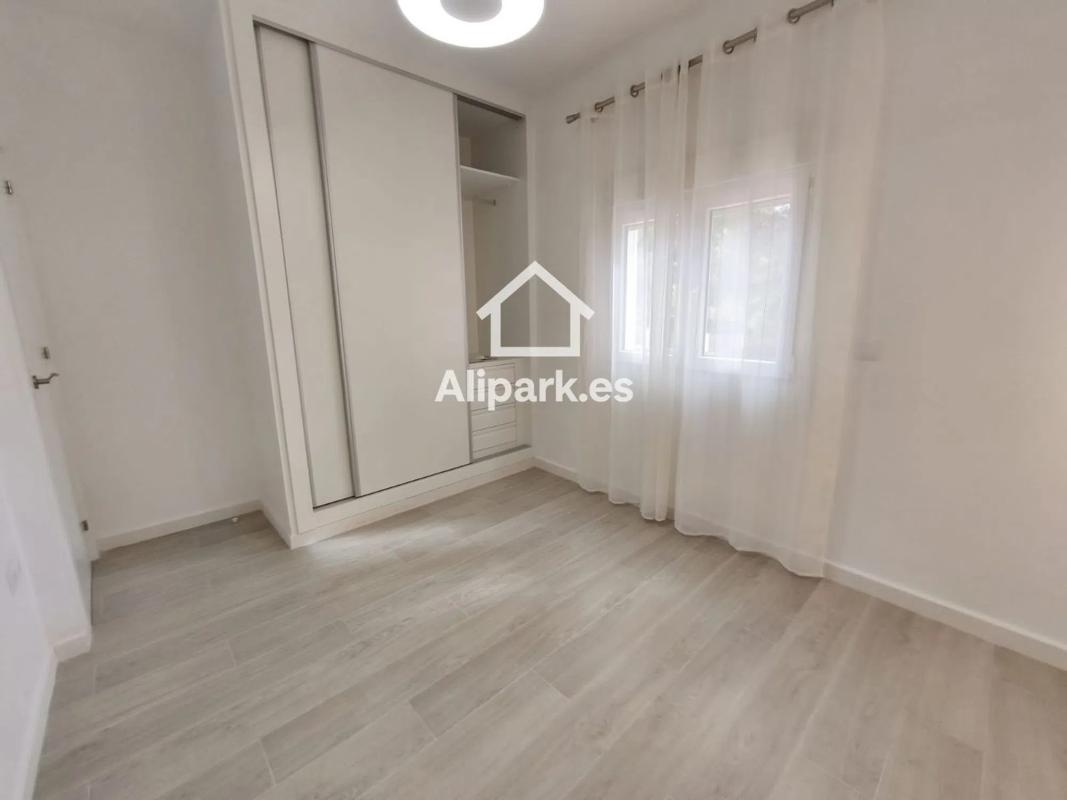 Недвижимость на продажу и в аренду в Испании photo 4