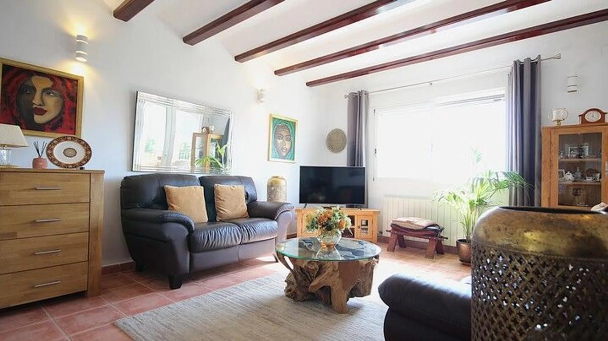 Properties for sale and rent in Spain photo 3